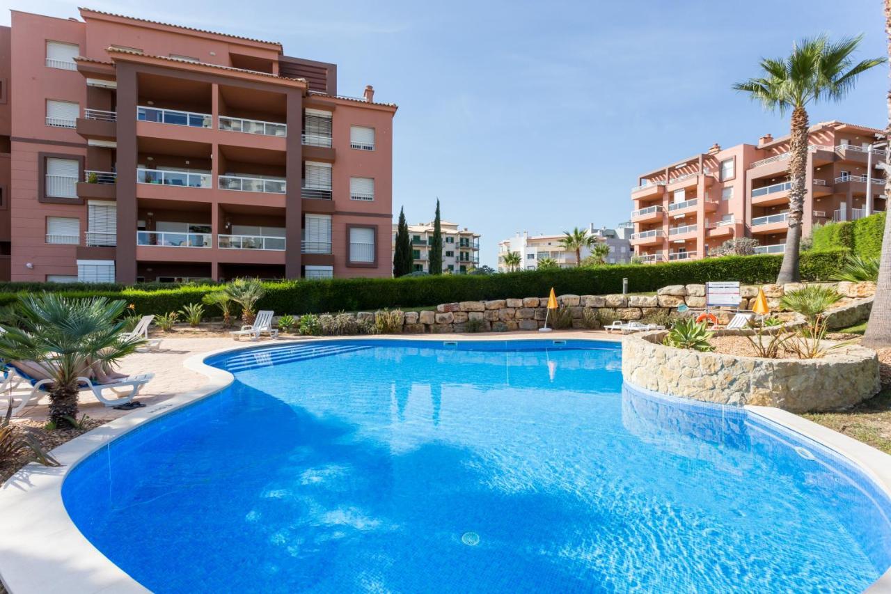 Summer Beach Apartment Litoralmar Portimão Dış mekan fotoğraf